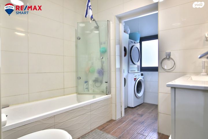 גג/ פנטהאוז, הפלוגות, קרית חיים מזרחית, חיפה