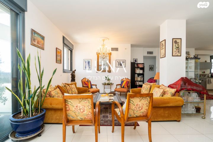 דירה, זלמן שז"ר 7, עיר ימים, נתניה