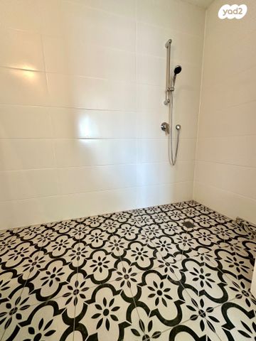 דירה, תרצה אתר, נווה זמר, רעננה