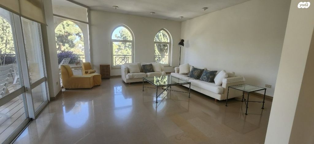 דופלקס, עמינדב, גבעת חנניה, אבו תור, ירושלים