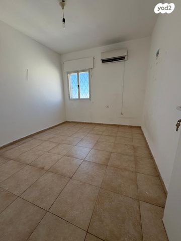 דירה, העצמאות 19, מרכז העיר, עכו