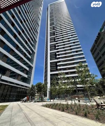 דירה, תוצרת הארץ, נחלת יצחק, תל אביב יפו