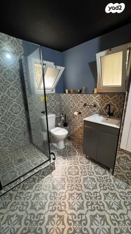 דירה, אחד העם, חיפה