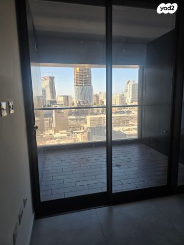 דירה, תוצרת הארץ 3, נחלת יצחק, תל אביב יפו