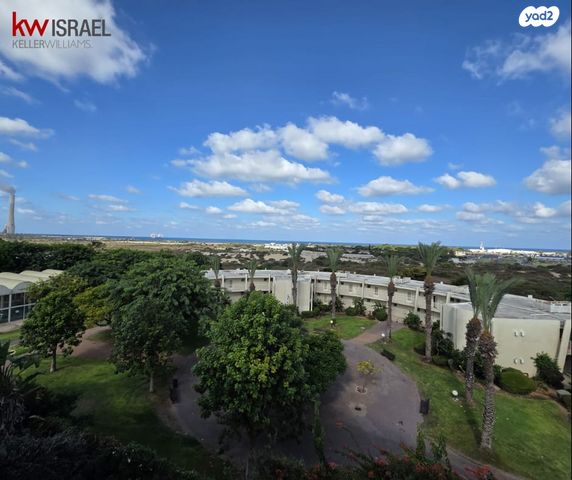 דירה, נאות גולף, נאות גולף, קיסריה