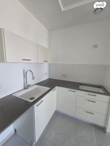 דירה, תוצרת הארץ 3, נחלת יצחק, תל אביב יפו