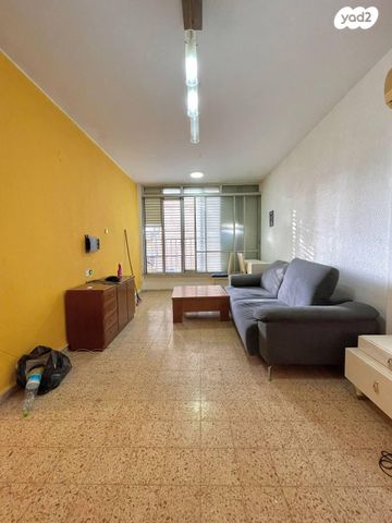 דרך עכו חיפה 205