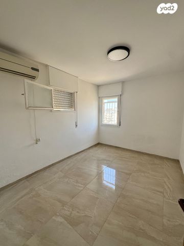 דירה, יוסף שטרן 11, קרית שמואל, חיפה