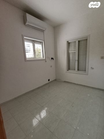 דופלקס, שדרות הצנחנים 3, נגבה, רמת גן