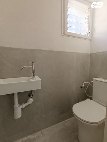 דופלקס, שדרות הצנחנים 3, נגבה, רמת גן