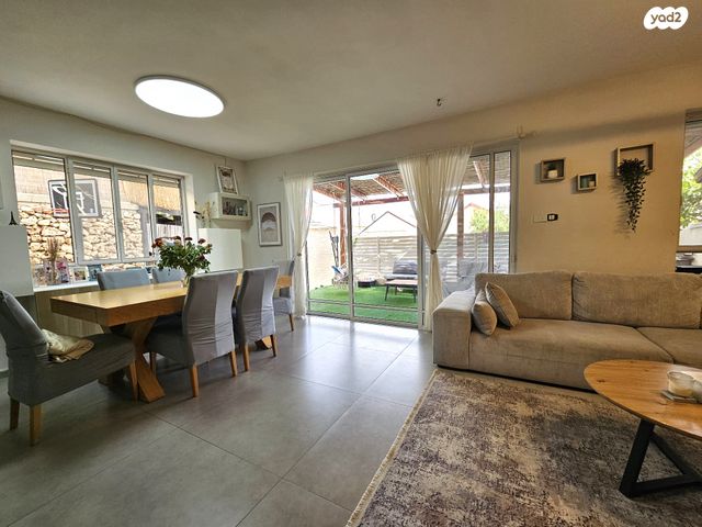 בית פרטי/ קוטג', שערי תקווה