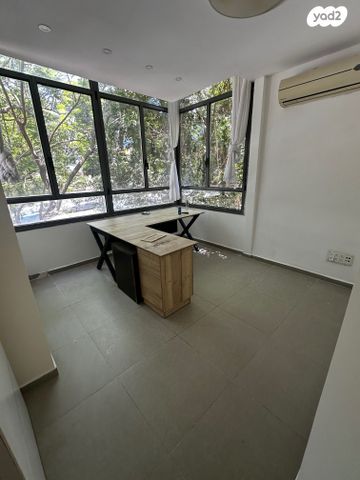 משרדים, שדרות מוריה, אחוזה, חיפה