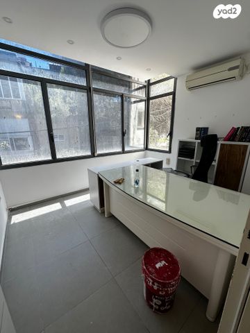 משרדים, שדרות מוריה, אחוזה, חיפה