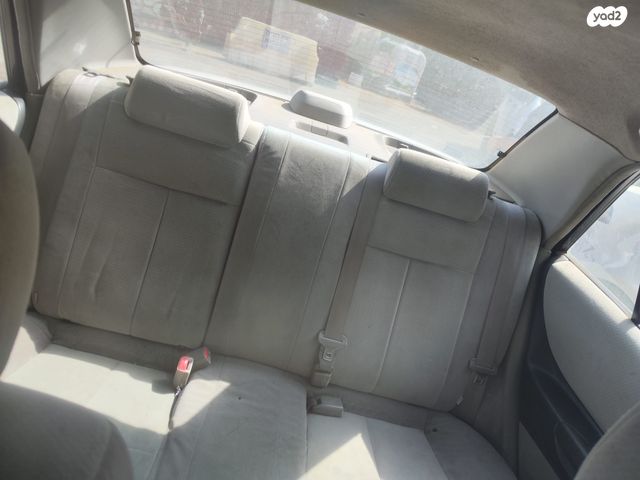 מודעת רכב מאזדה 323