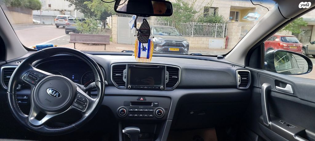 ספורטז' Urban אוט׳ 2.0 (163 כ״ס)