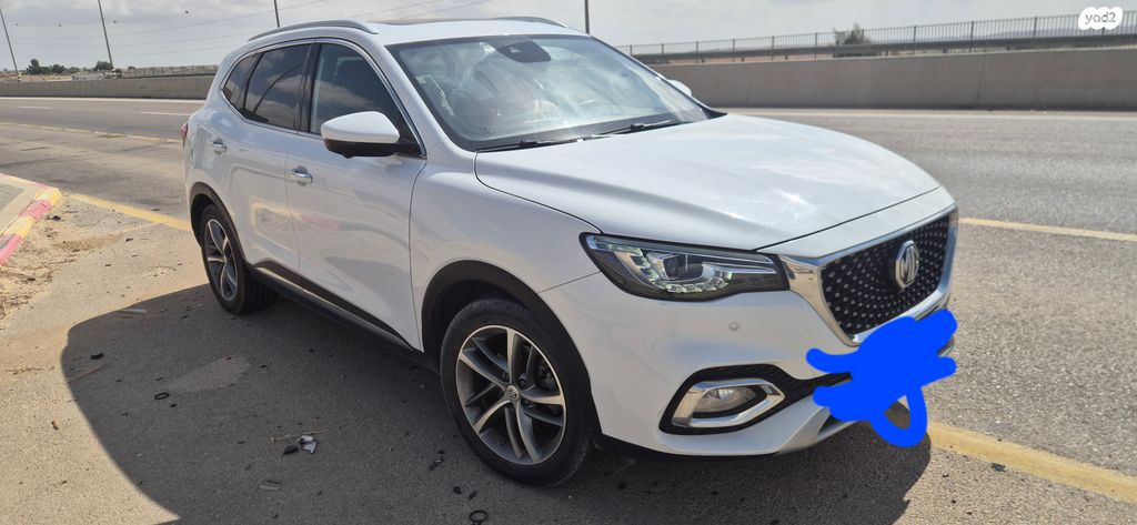 מודעת רכב אם ג'י EHS PHEV