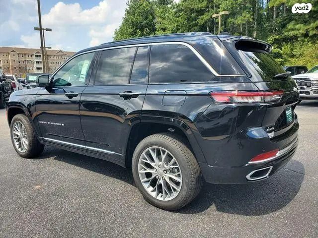 מודעת רכב ג'יפ גרנד צ'ירוקי 2