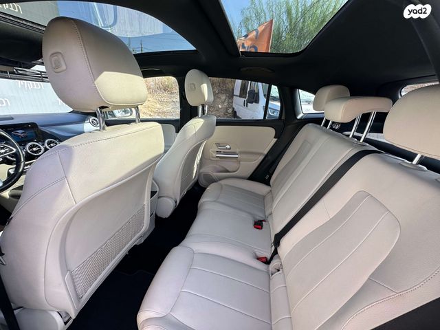 מרצדס-בנץ GLA