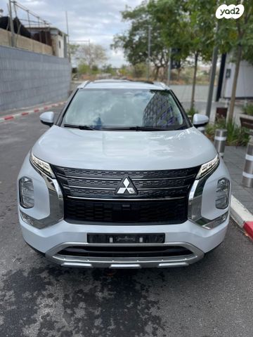 מודעת רכב מיצובישי אאוטלנדר 1