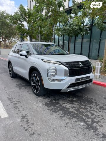 מודעת רכב מיצובישי אאוטלנדר 2