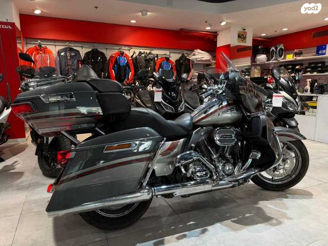 הרלי דיווידסון CVO רוד גלייד 110/114