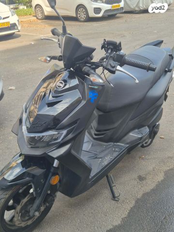 מודעת רכב סאן יאנג Jet 4 RX