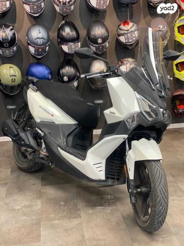 סאן יאנג ג'וירייד 300 15