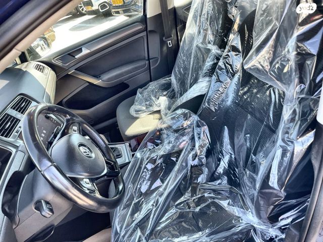 פולקסווגן גולף