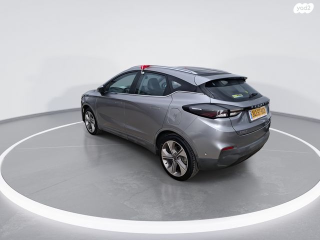 ג׳ילי Geometry C