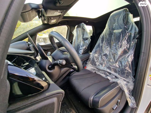 בי.ווי.די דולפין