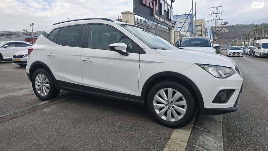 מודעת רכב סיאט ארונה