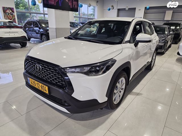 טויוטה קורולה קרוס