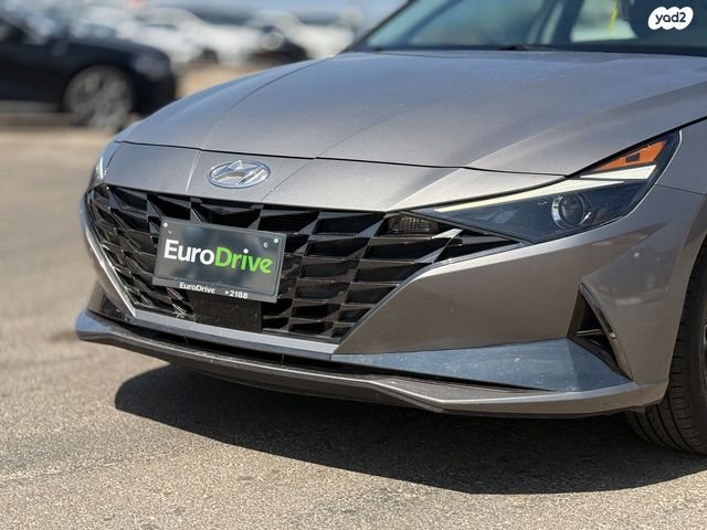 יונדאי אלנטרה