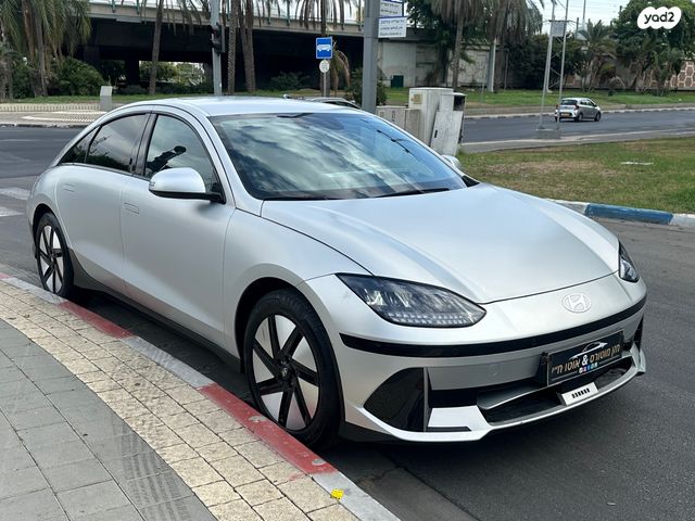 יונדאי איוניק 6