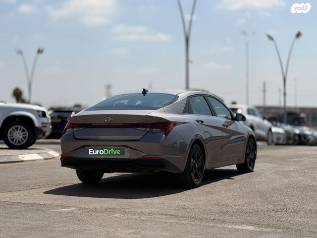 יונדאי אלנטרה