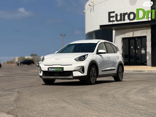 קיה נירו פלוס