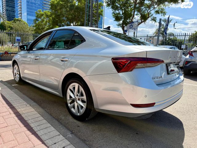 סקודה אוקטביה 