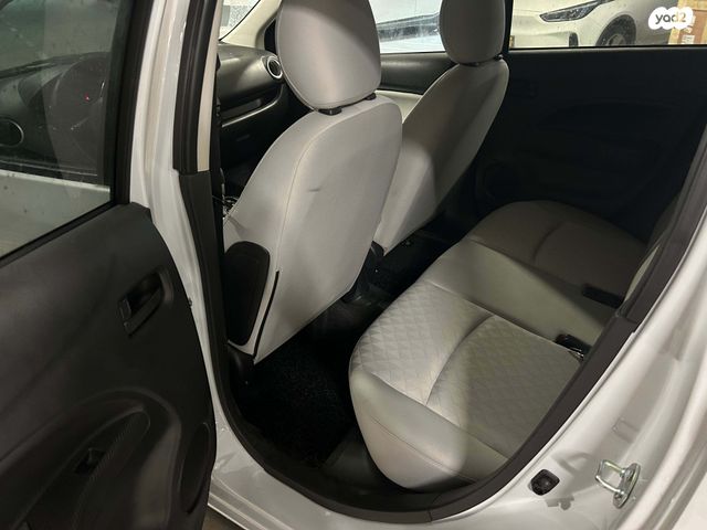 מיצובישי ספייס סטאר