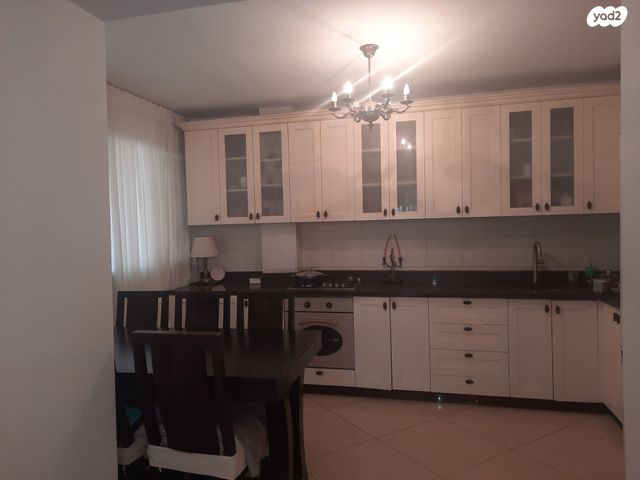 דירה, הדר 11, תל גיבורים, חולון