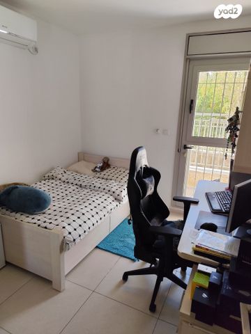 דירה, שמחת כהן 21, חומת שמואל, הר חומה, ירושלים