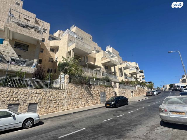 דירה, שמחת כהן 21, חומת שמואל, הר חומה, ירושלים