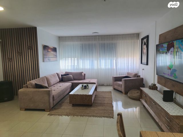 דירה, איינשטיין 4, מרכז העיר, עפולה