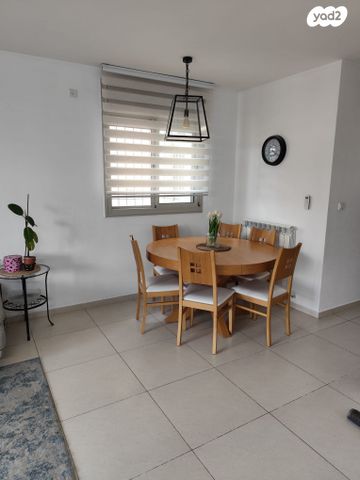 דירה, שמחת כהן 21, חומת שמואל, הר חומה, ירושלים