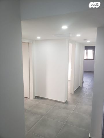 נתן אלתרמן 5