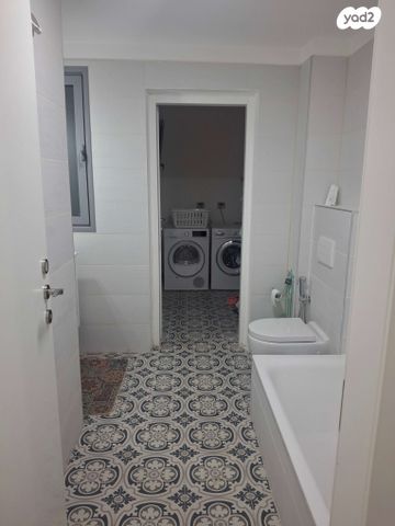 דירת גן, אנה פרנק 14, גדרה מזרח, גדרה