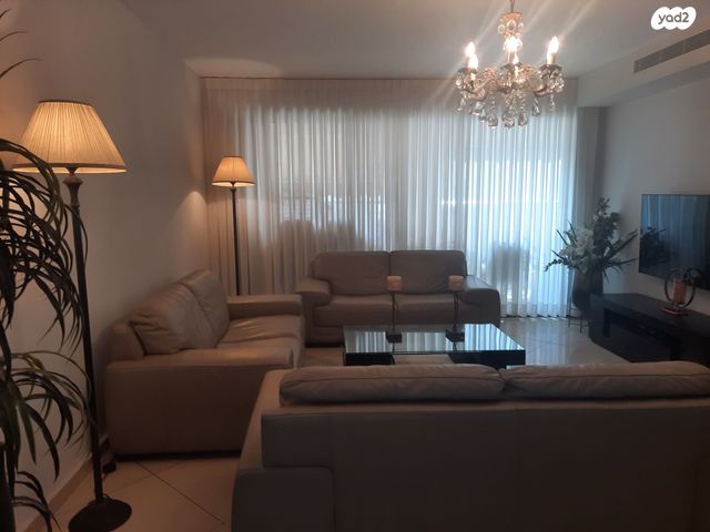 דירה, הדר 11, תל גיבורים, חולון