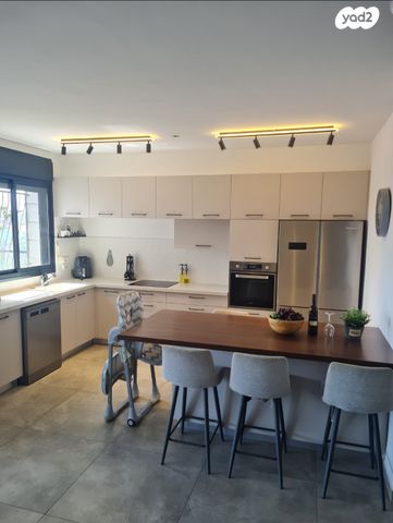 יעקב דורי 10