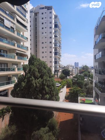 דירה, הדר 11, תל גיבורים, חולון