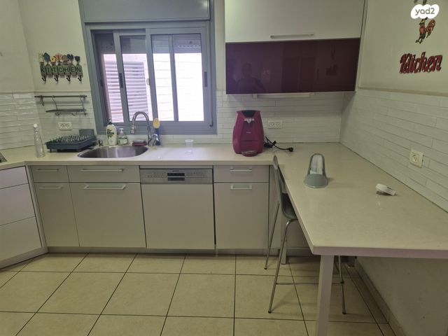 דירה, אורי קרני 1, כפר גנים ג, פתח תקווה