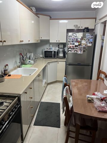 דירה, דוד מרכוס 18, נווה עובד, יהוד מונוסון